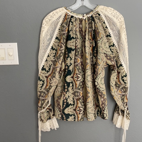 COPY - ETRO Printed Voluminous Blouse with Crochet Lace - Picture 5 of 7